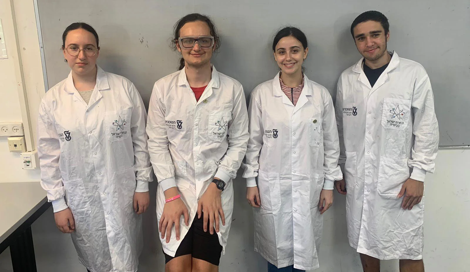 sotzkin-volunteer-chemistry-team1
